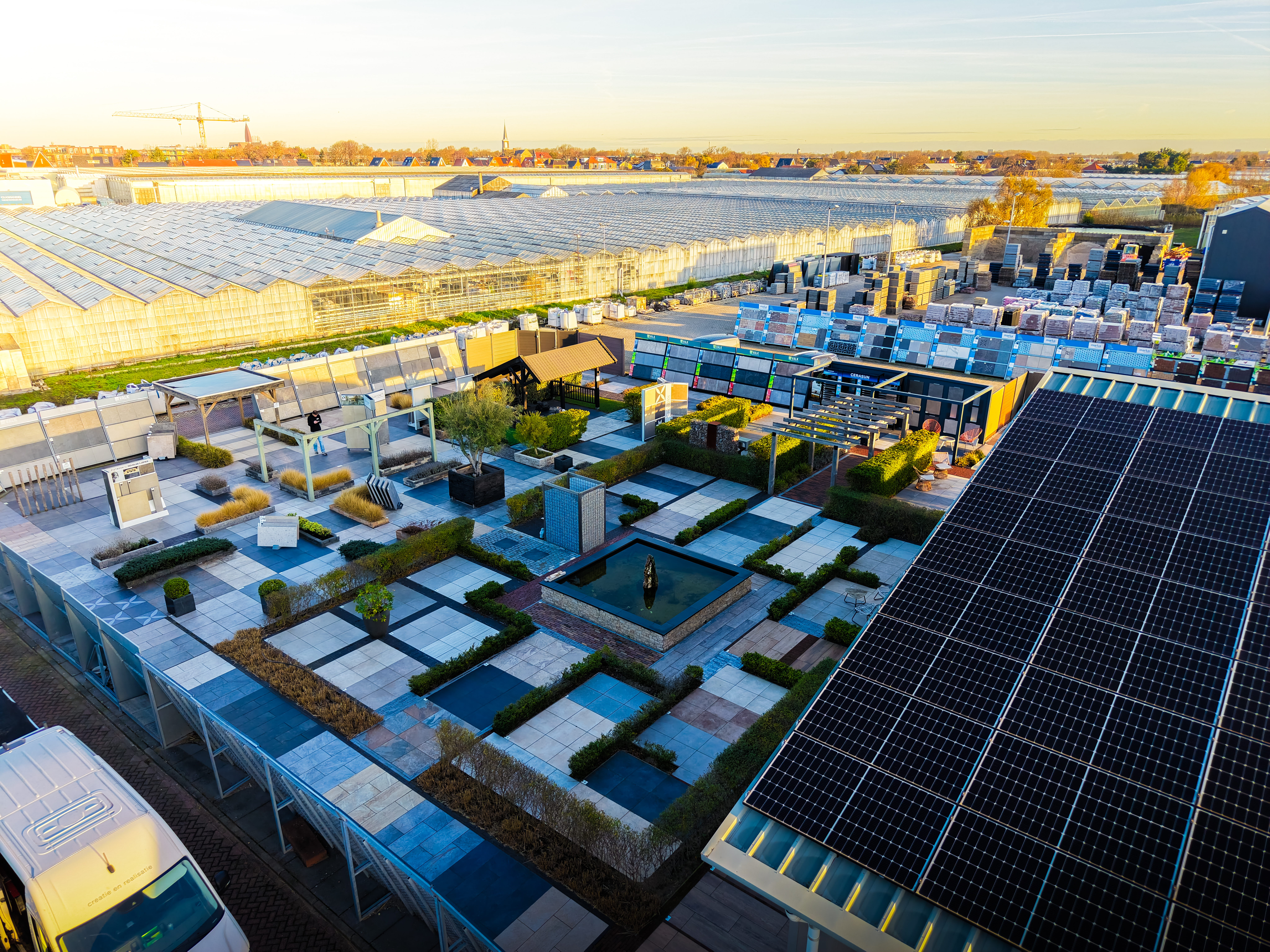 Van der Valk Tuinmaterialen