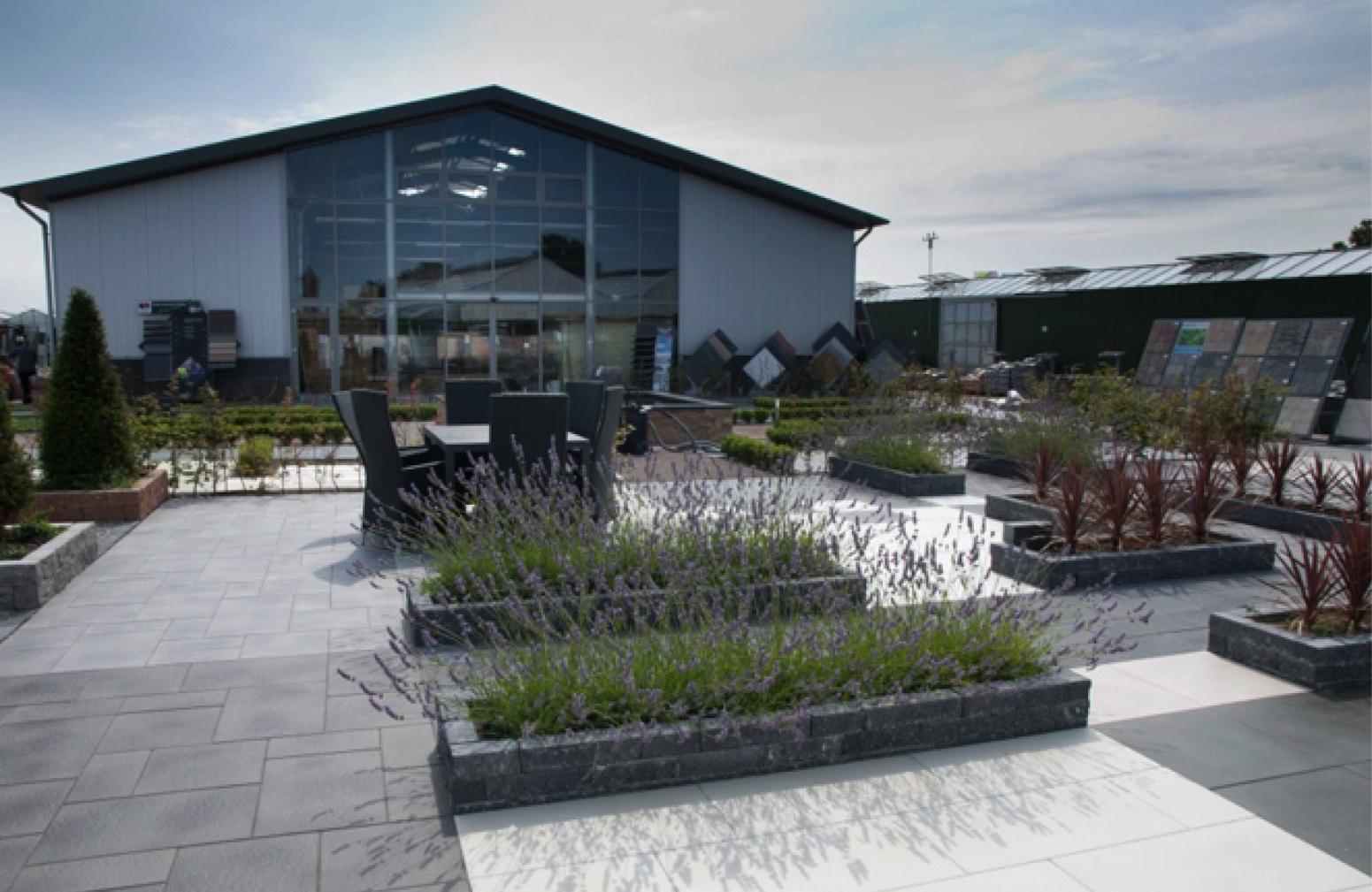 Van der Valk Tuinmaterialen