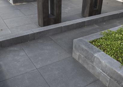 Linea block kp 15x15x60cm black