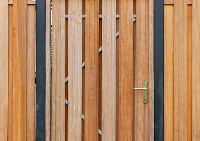 Tuindeur Privacy 195x120cm recht hardhout met rvs slot + ijzeren frame