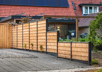 Beton eindpaal IJssel 10x10x180cm antraciet gecoat glad met diamantkop