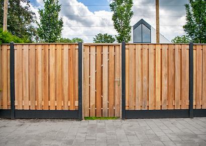 Tuinscherm Dronten 180x180cm recht hardhout 21pl