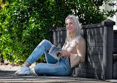 Rotsmotiefplaat 4,8x26x184cm antraciet met mes en groef