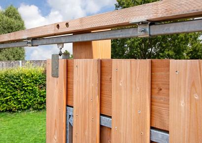 Schuifdeur 130x195cm recht red class incl rail 300cm, plafondbevest, slot, slotvanger, 2xklem, 2xkatrol