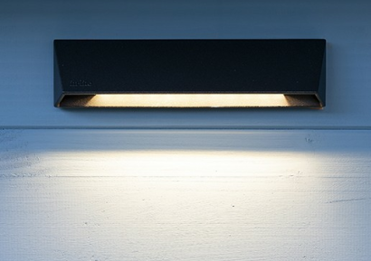 Wedge slim dark